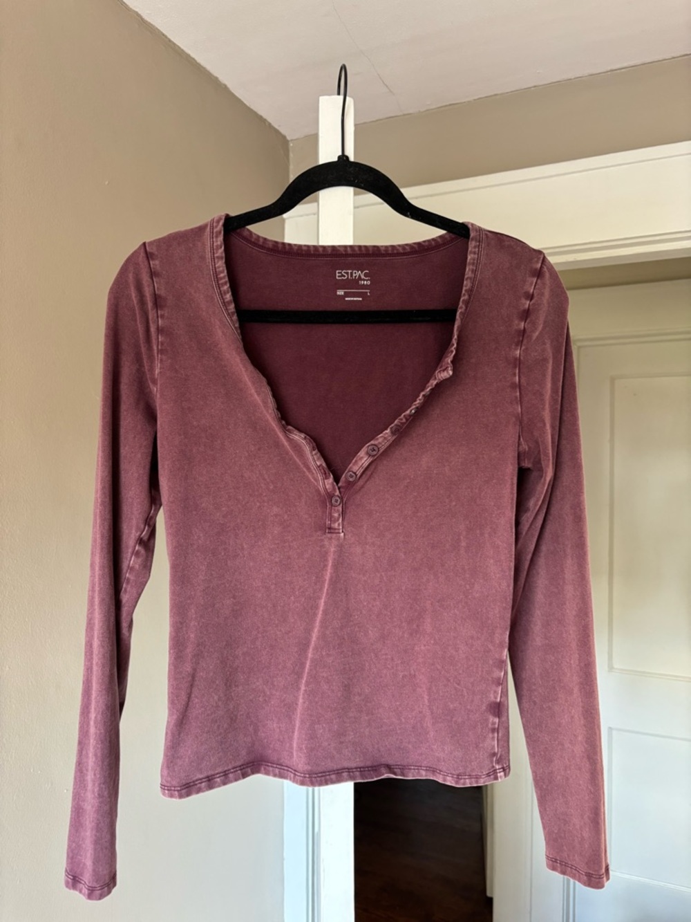 PacSun Long-Sleeve Crop Henley